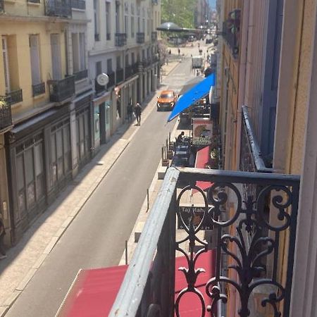 Chambre En Appartement Haussmannien En Centre Ville Saint-Etienne  Eksteriør billede